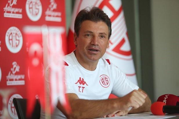 Tamer Tuna kimdir? Trabzonspor'un yeni teknik direktörü...