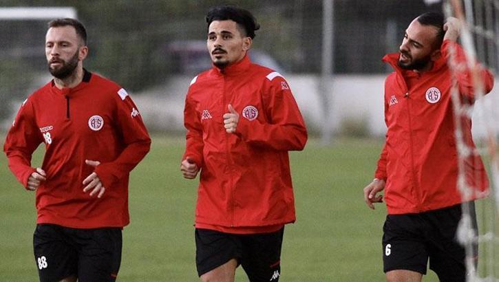 Antalyaspor, Fenerbahçe'ye bileniyor