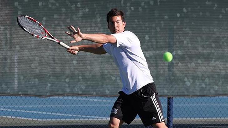 Sarp Laleli vefat etti! Tenis camiasını yıkan haber