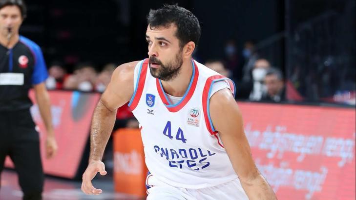 Anadolu Efes, Yunanistan deplasmanında