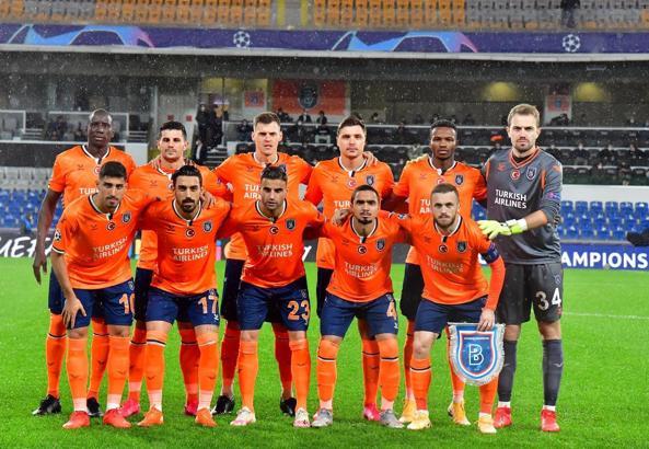 Başakşehir, Manchester United maçına 2 eksikle çıktı