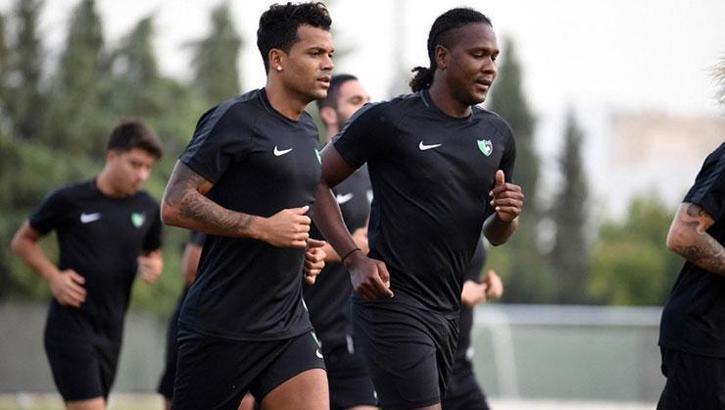 Denizlispor'un yeni transferi Dossevi karantina altında