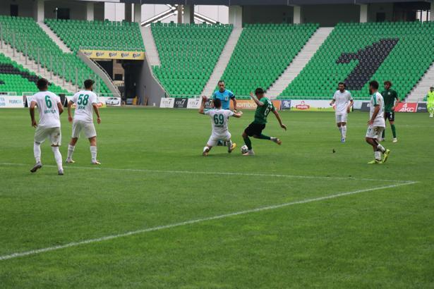 Sakaryaspor-Sivas Belediyespor maç sonucu: 2-2