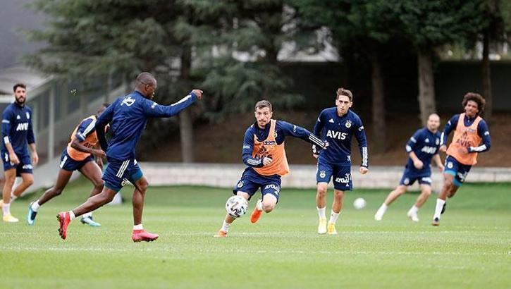 Fenerbahçe'de Tisserand rahatsızlandı! Antrenmanda yok!