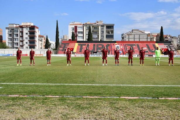 Turgutluspor, Serik Belediyespor mağlubiyetini telafi etti