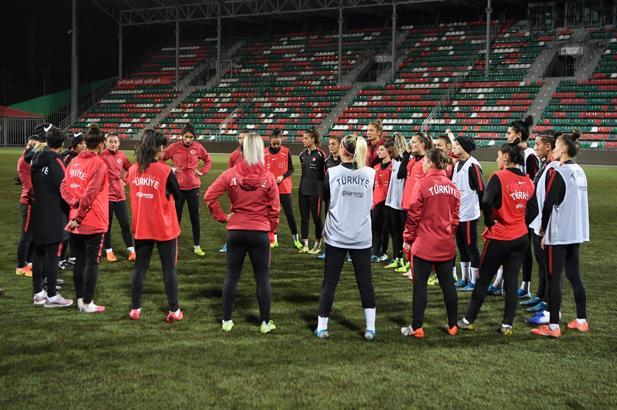 A Milli Kadın Futbol Takımı, Rusya'ya konuk olacak