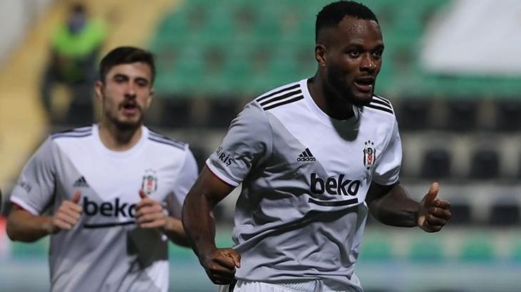 Cyle Larin kendine geldi