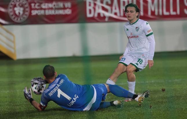 Akhisarspor'un kahramanı Lukac