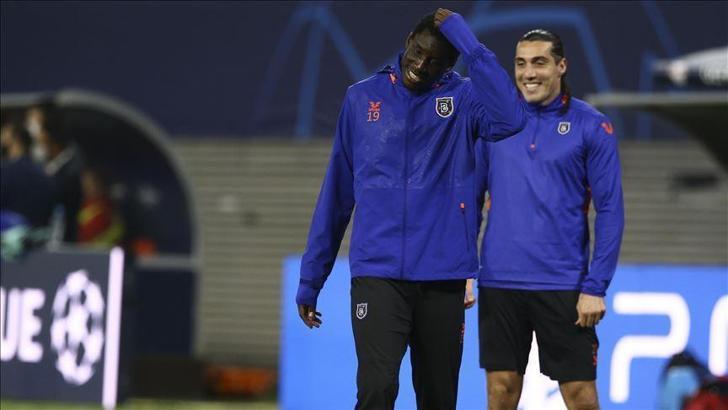 Demba Ba'dan, Fransız gazeteciye 'Parisliler İstanbul'da güvende olacak' cevabı