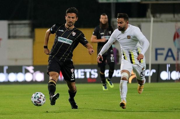 Menemenspor'da 1 puan sevinci