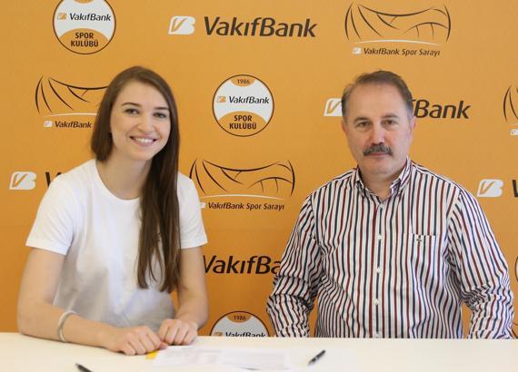 Meliha İsmailoğlu VakıfBank'ta
