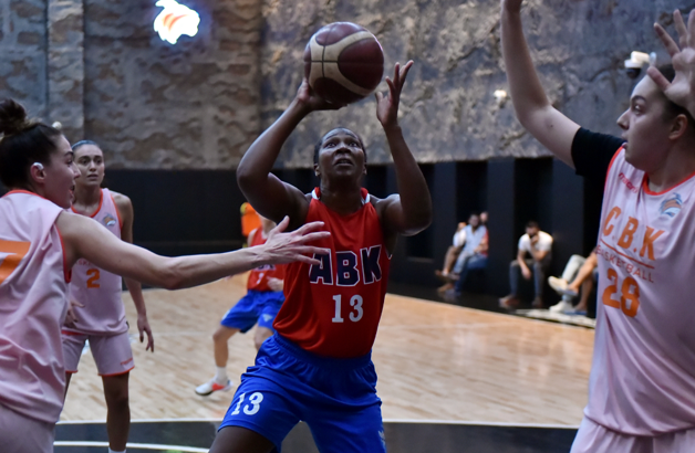 Müfide İlhan Kadın Basketbol Turnuvası tamamlandı