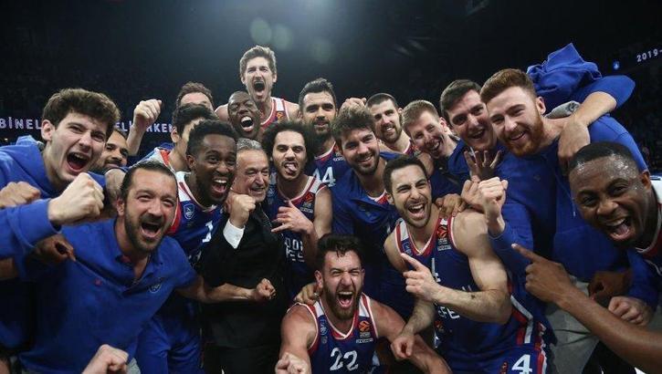 Anadolu Efes galibiyet oranında basketbolun en başarılısı