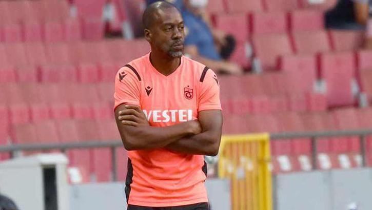 Eddie Newton: Sörloth ve Afobe karşılaştırmasının bitirilmesi lazım