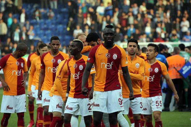 Galatasaraylı Mbaye Diagne Süper Lig tarihine geçti
