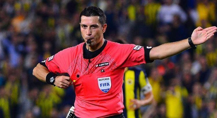 Son dakika | Galatasaray - Fenerbahçe derbisini yönetecek hakem açıklandı
