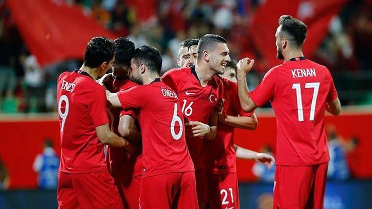 SON DAKİKA! İşte Türkiye'nin EURO 2020 formaları!