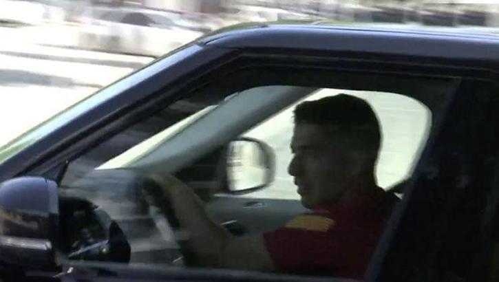 SON DAKİKA! Luis Suarez Barcelona'ya veda etti! Gözyaşlarını tutamadı