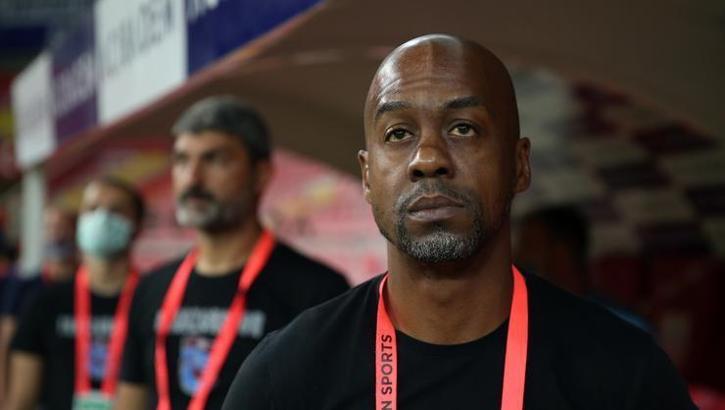 Eddie Newton'dan hakem isyanı! Penaltı ve gol...