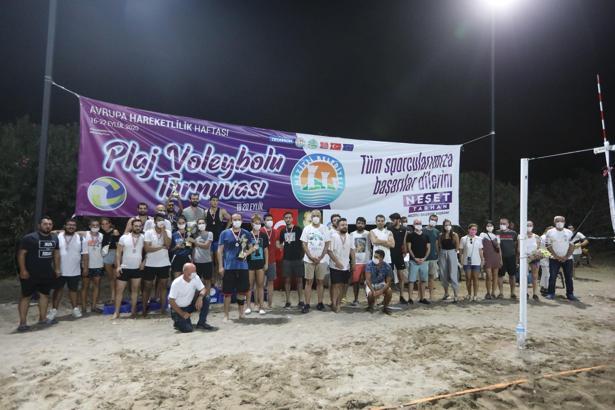 Mezitli Plaj Voleybol Turnuvası sona erdi