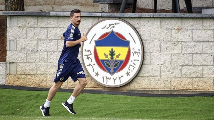 Mert Hakan Yandaş takıma dönüyor