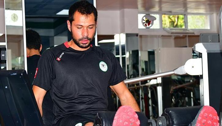Konyaspor'da Serkan Kırıntılı affedildi
