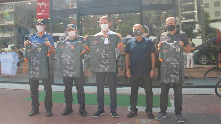 Alanyaspor kamuflaj forma gelirinin yüzde 20'sini Mehmetçik Vakfı'na bağışlayacak