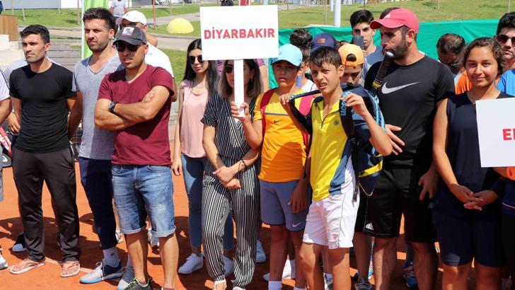 Doğu ve Güneydoğu Anadolu Tenis Şampiyonası Gaziantep'te başladı