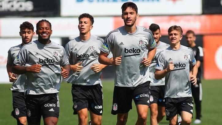 Beşiktaş'ta yüzler gülüyor! Antalyaspor idmanı neşeli geçti