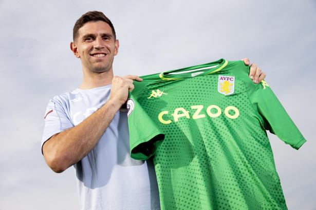 Aston Villa, Arsenal'dan kaleci Emiliano Martinez'i transfer etti