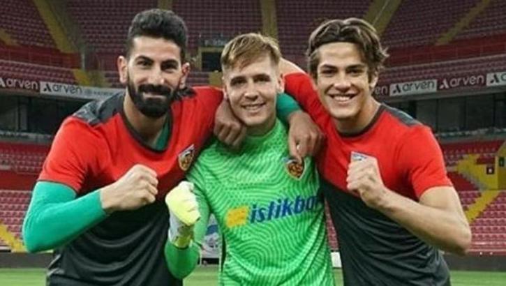 Lung kaldığı yerden devam