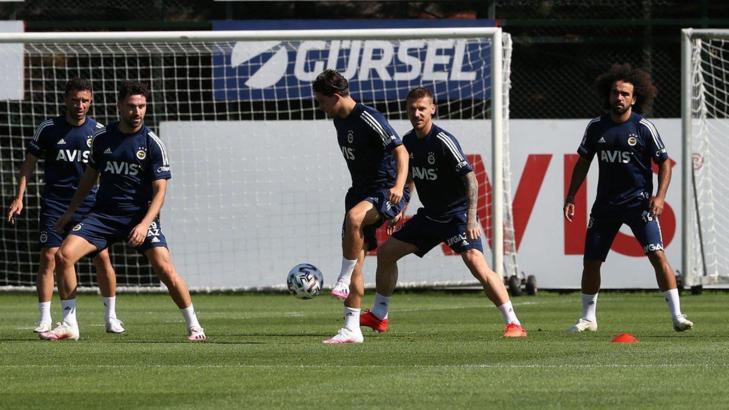 Fenerbahçe sezonun ilk maçına hazır