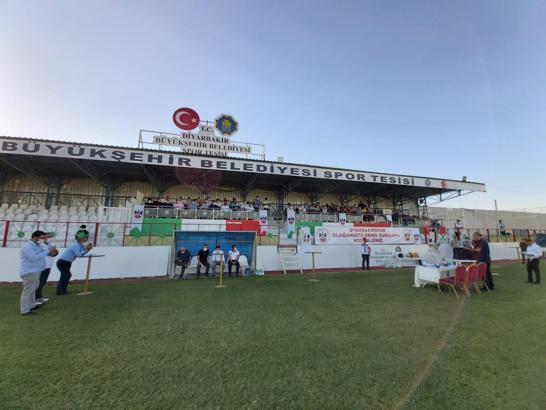 Diyarbakırspor'un yeni başkanı ve yönetimi belli oldu