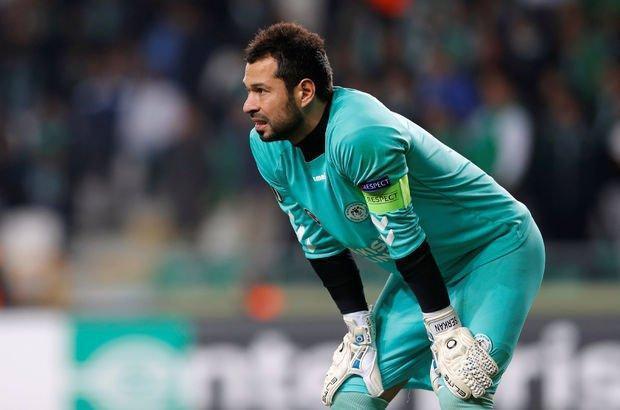 Serkan Kırıntılı, altyapı tesislerinde tek başına çalışıyor