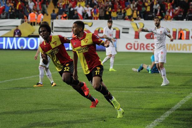 (ÖZET) Göztepe - Sivasspor maç sonucu: 3-3