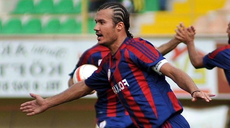Bergama Belediyespor, defans hattını Murat Cömert'le güçlendirdi