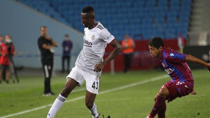Bernard Mensah'ın yeri sağlam