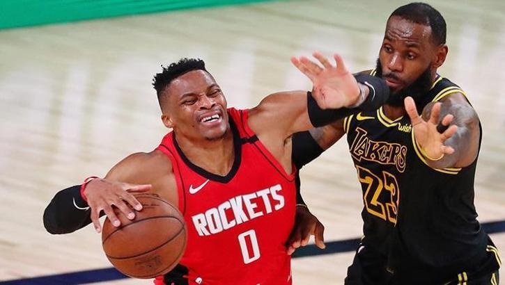 NBA play-off yarı finalinde Lakers ve Bucks ilk galibiyetlerini aldı