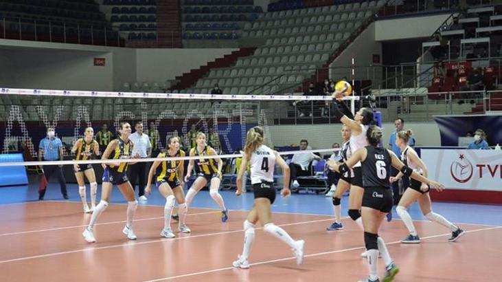 Kupa Voley C Grubu'nda Fenerbahçe Opet, Beşiktaş'ı 3-0 mağlup etti