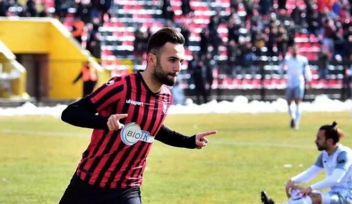 Uşakspor'da Kadir Ari geri döndü