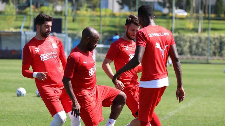 Sivasspor, yeni sezon hazırlıklarını sürdürüyor