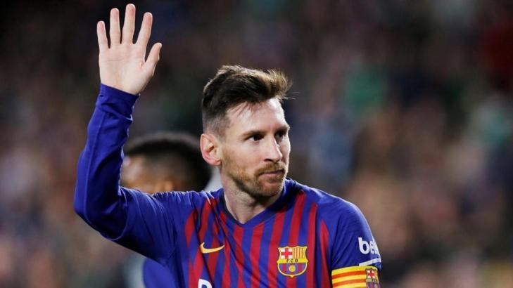 Lionel Messi, Barcelona'da kalma seçeneğini değerlendiriyor