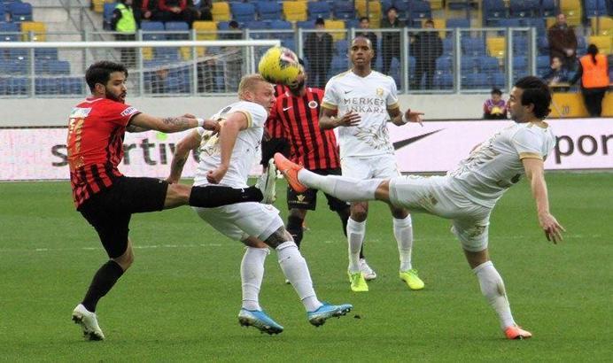 Gençlerbirliği-Ankaragücü Başkent Kupası maçı ertelenedi