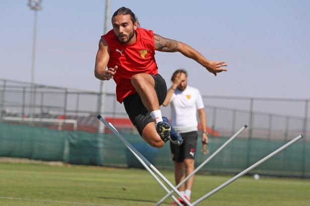 Galatasaray transfer haberi... Galatasaray'da hedef Halil Akbunar