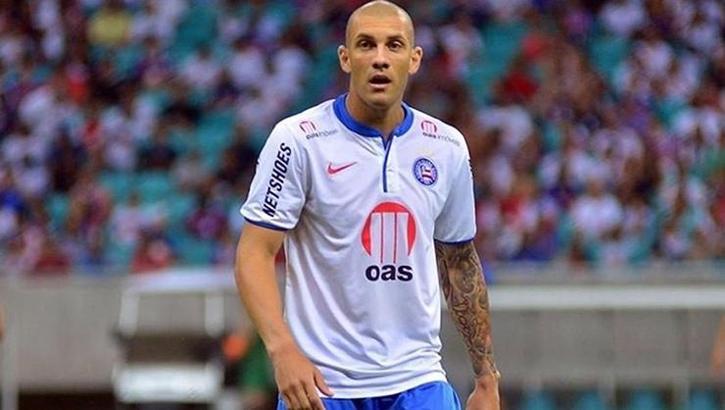 Fenerbahçe'nin eski futbolcusu Fernandao Bahia'dan ayrıldı!