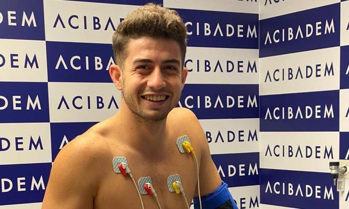 Sivasspor'da yeni transfer Kerem Atakan Kesgin, sağlık kontrolünden geçirildi