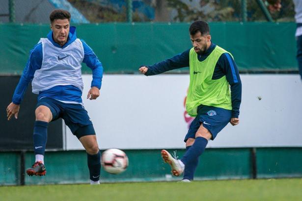 Kasımpaşa'da Akhisarspor maçı hazırlıkları sürdü