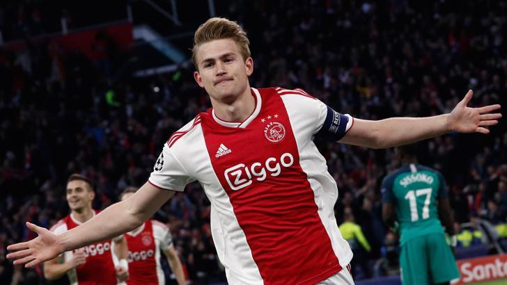 Manchester United, Matthijs de Ligt'i babasının kiloları yüzünden transfer etmemiş!