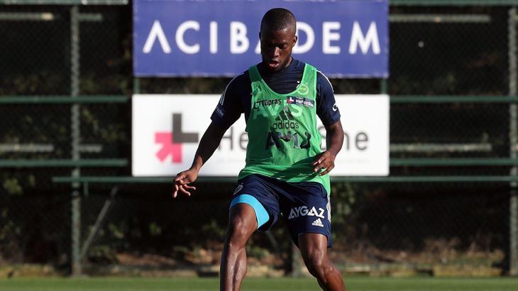 Enner Valencia, Fenerbahçe ile ilk antrenmanına çıktı