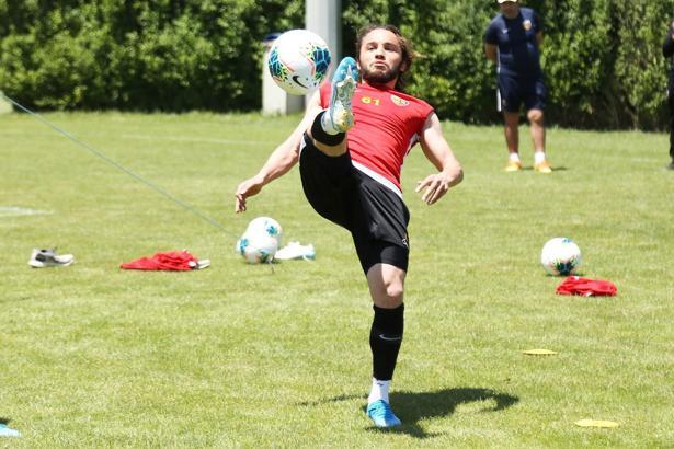 Kayserispor Ziya Alkurt'u serbest bıraktı